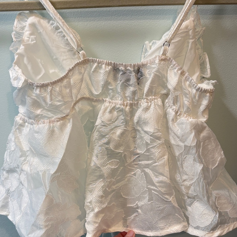 NWT XS Cider White Floral Ruffle Tank with ties - Picture 3 of 4